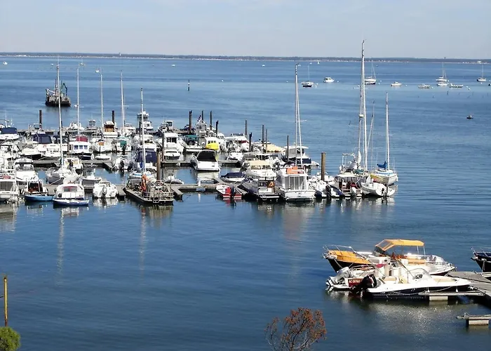 Arcachon: Rénové, Terrasse Avec Vue, Accès Plage, Parking Sécurisé - Fr-1-420-11 * Arcachon