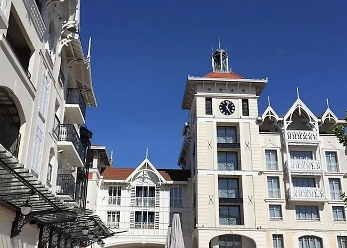 Lägenhet Arcachon: Renove, Terrasse Avec Vue, Acces Plage, Parking Securise - Fr-1-420-11 Arcachon